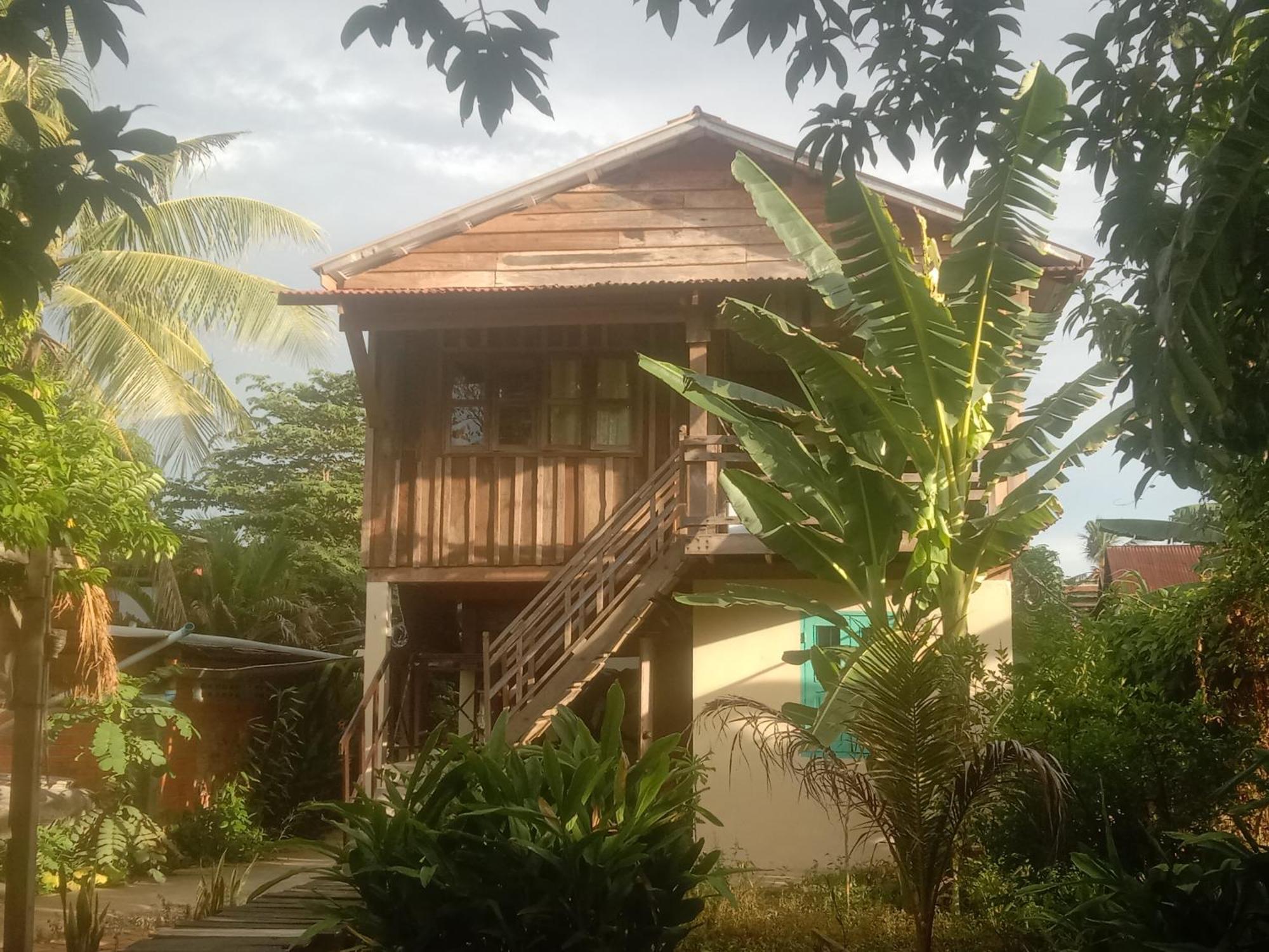 O'Hamok Family Homestay Battambang Zewnętrze zdjęcie
